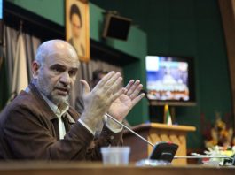 فرشاد مومنی اقتصاددان- افزایش قیمت بنزین